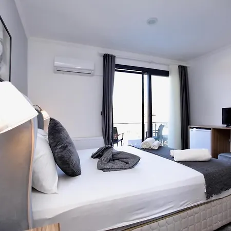 Fontana Fener Bed and Breakfast 2*