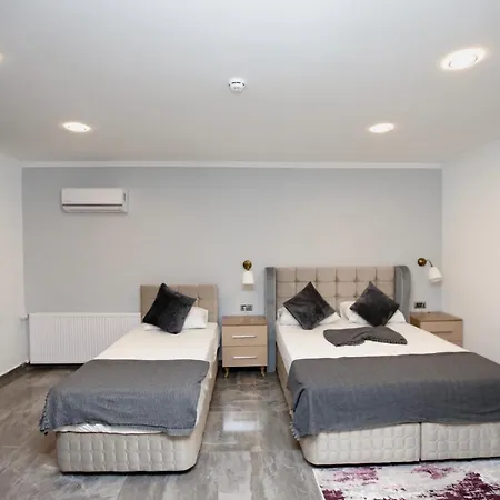 Fontana Fener Bed and Breakfast 2*