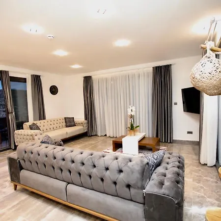 Fontana Fener Çeşme